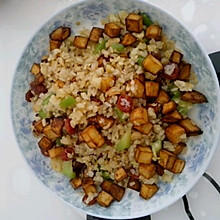 土豆腊味炒米饭