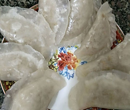 广东南雄包糍，饺勒糍，类似水晶饺的做法