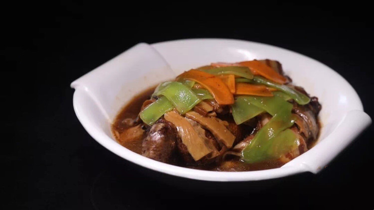 百年老菜神仙鸭子，高档宴席菜！做法讲究，现在很难吃到了的做法