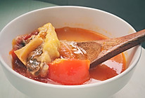 #做道懒人菜，轻松享假期#番茄牛尾汤的做法