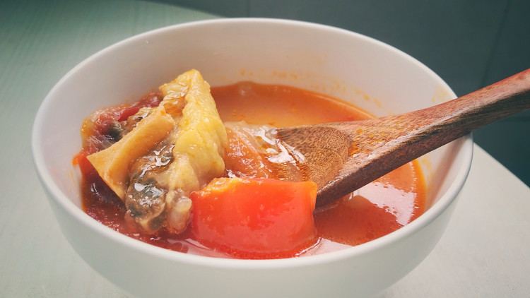 番茄牛尾汤的做法