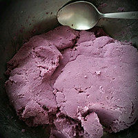 糯滑紫薯糕——裸月饼的做法图解3
