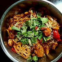 干锅鸡翅虾的做法图解1