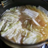 红菇白菜鸡汤面——一道菜搞定一顿饭的做法图解6