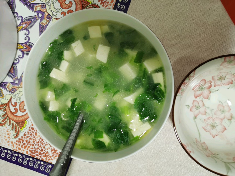 小白菜豆腐汤的做法