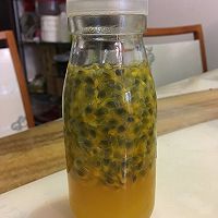 百香果果汁的做法图解2