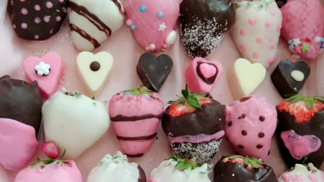 情人节之草莓巧克力的做法