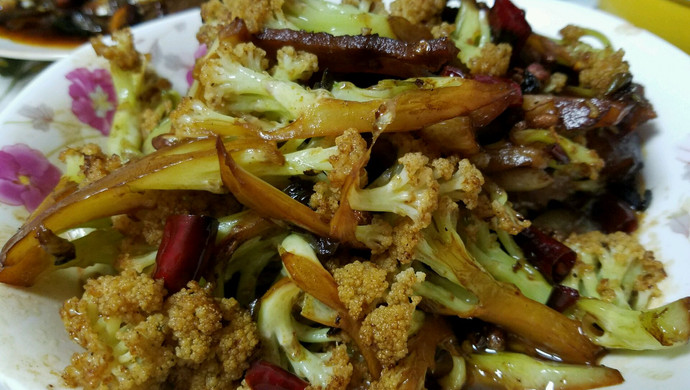 腊肉菜花