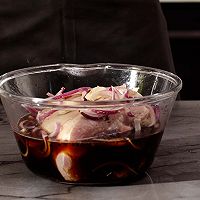 德式猪肘的做法图解6