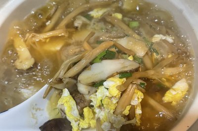 低脂虾仁蘑菇豆腐汤