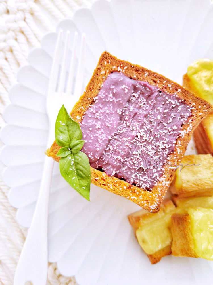 有仪式感的早餐㊙️芝香渐变紫薯土司盒子的做法