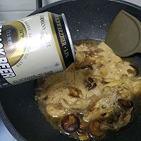 香菇炖鸡的做法图解8
