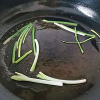 #秋天的第一条挪威青花鱼#葱香青花鱼的做法图解4