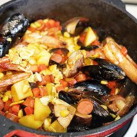 #智利贻贝中式烹法大赏#柠香贻贝菠萝海鲜焗饭的做法图解12