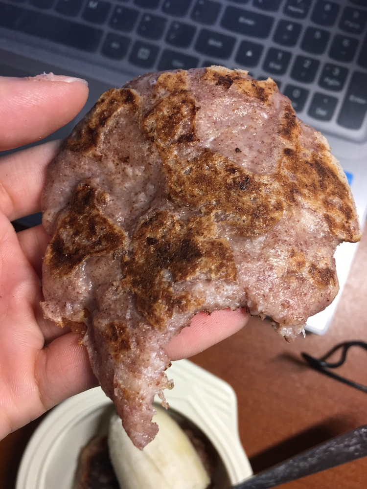 营养快手早饭-酸奶黑麦粉香蕉小饼的做法
