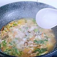 #多力金牌大厨带回家-北京站#六鲜菌菇豆腐汤的做法图解11