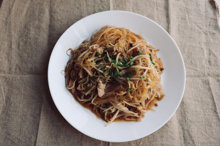 家常菜|豆芽炒粉丝的做法