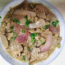 牛肉炒洋葱