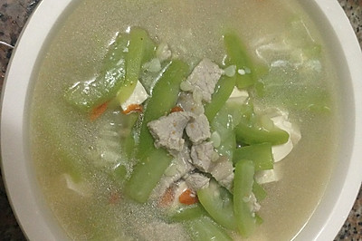 豆腐丝瓜汤