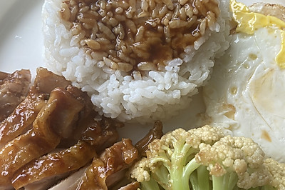 照烧鸡腿饭