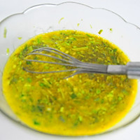 香椿香葱鸡蛋饼的做法图解8