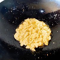 #蛋趣体验#十分钟快手早餐#快手雪菜蛋炒饭的做法图解5