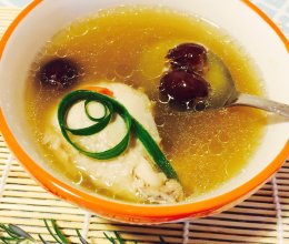 营养美味源于简单食材：红枣鸡汤的做法