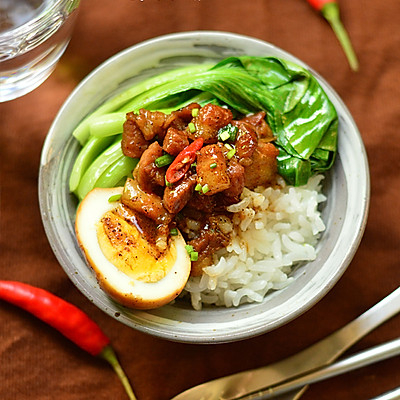 香辣卤肉饭