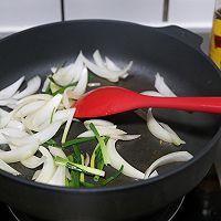 #中秋香聚 美味更圆满#美味家常菜～葱爆虾的做法图解9
