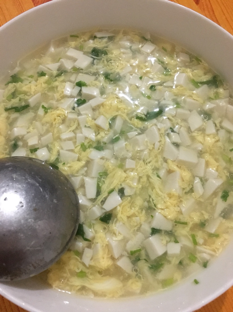 鸡蛋豆腐汤的做法