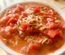 西红柿炖金针蘑的做法