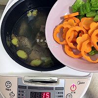 苦瓜龙骨汤的做法图解6