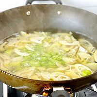 春笋雪菜炒蚕豆的做法图解4