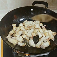 不油腻的红烧肉（炖土豆）的做法图解2