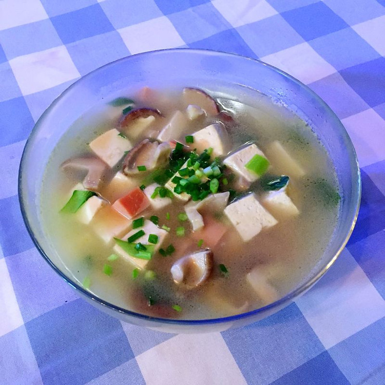 鲜香菇豆腐汤的做法