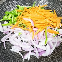 #米饭最强CP#鸡蛋蔬菜小炒的做法图解5