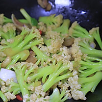 • 干锅花菜• 好吃的秘诀的做法图解6