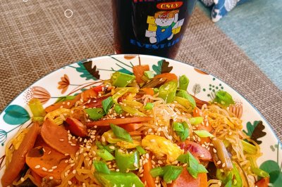 菜多的炒米粉