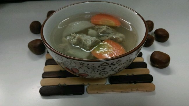 电饭煲煲汤-萝卜排骨汤的做法