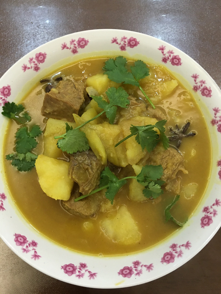 土豆咖喱牛肉的做法