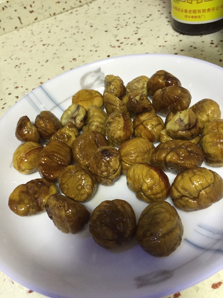 芋头栗子炖排骨的做法图解3