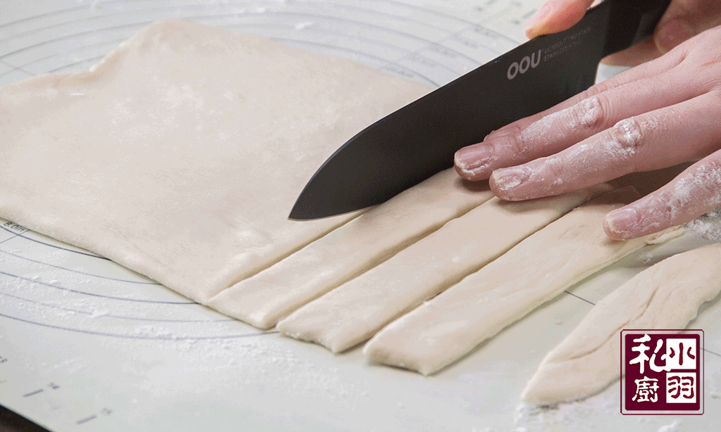 小羽私厨之自制油条的做法图解5