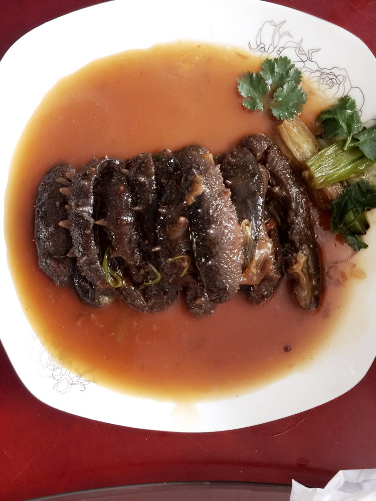 葱烧海参。海参大变身。养颜好菜的做法