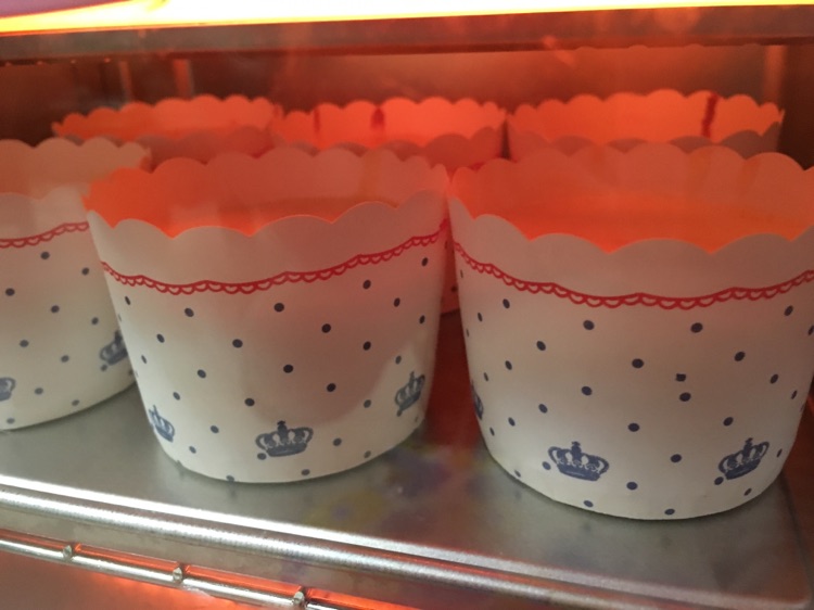 蜂蜜杯子蛋糕的做法图解10