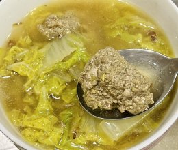 白菜牛肉丸子汤的做法