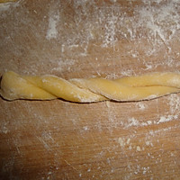 自制小麻花的做法图解3