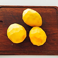 自制美味芒果干的做法图解2