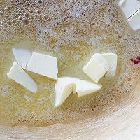 越莓花生牛轧糖的做法图解5