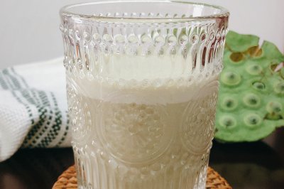『好喝又润燥』绿豆燕麦奶昔
