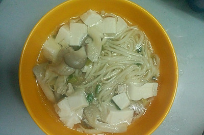 豆腐瘦肉汤（面条）